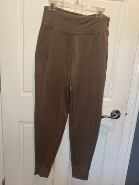 Athleta Brown High-Rise Jogger Pants